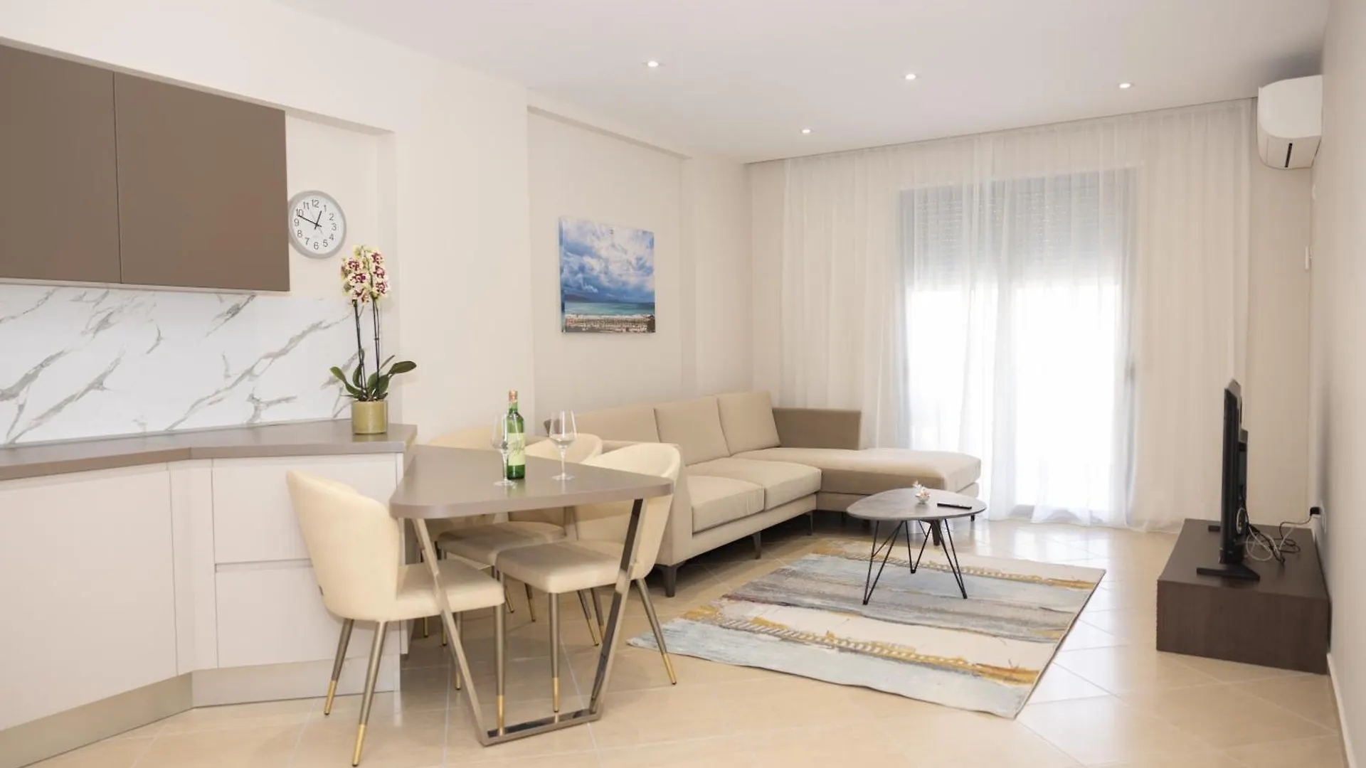 H Apartments Vlore