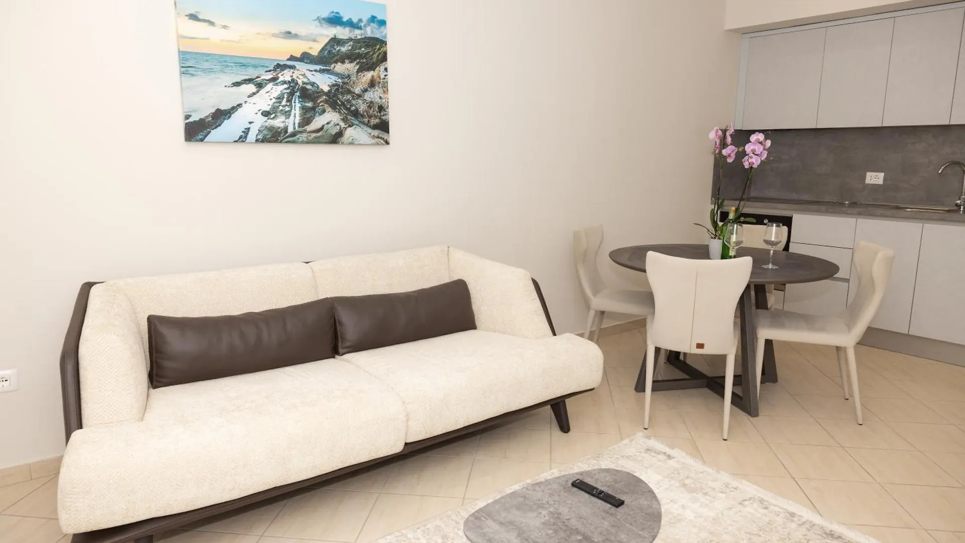 H Apartments Vlore 0*,  Albania