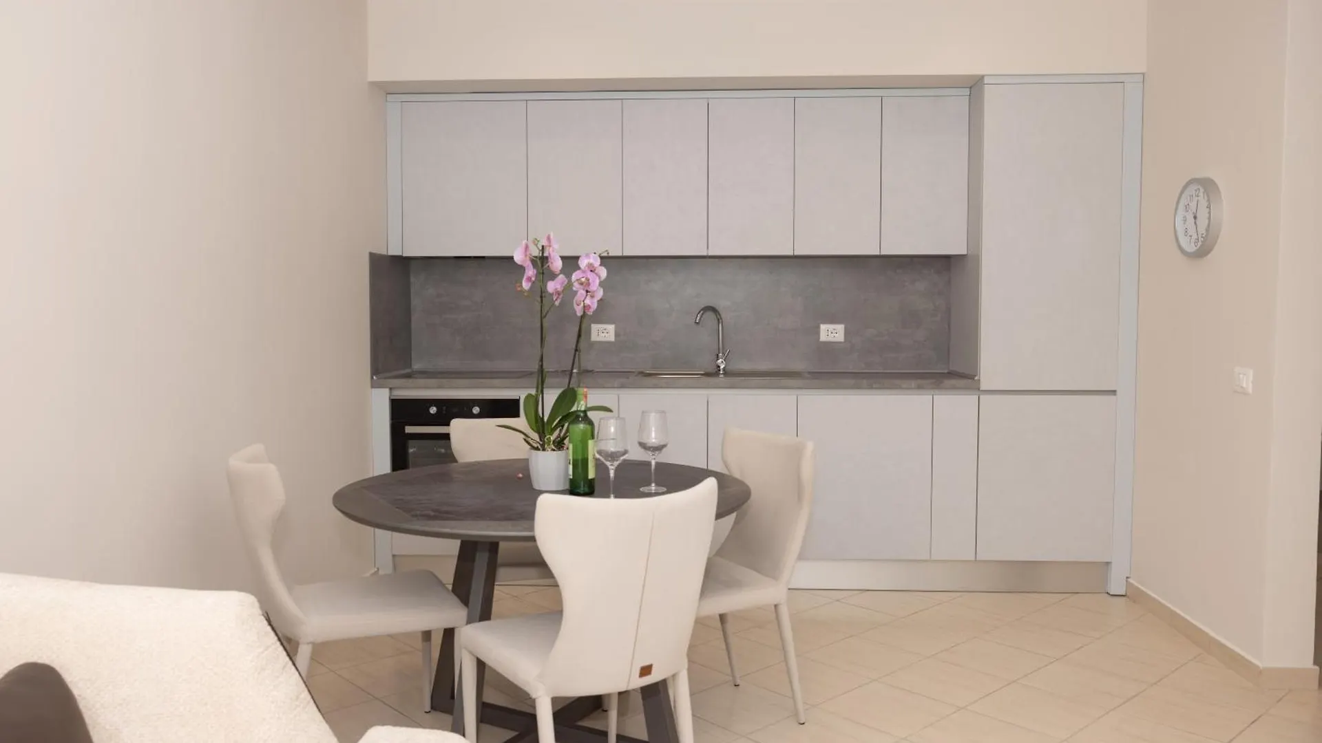H Apartments Vlore Albania