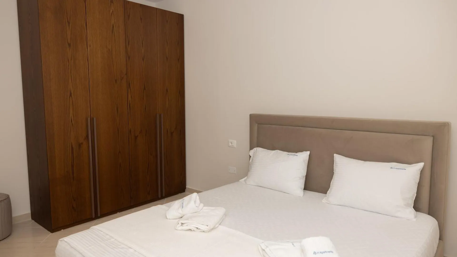 H Apartments Vlore