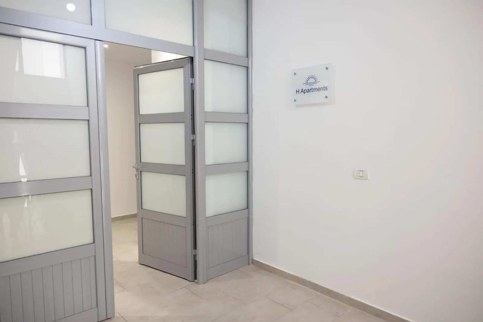 H Apartments Vlore Albania