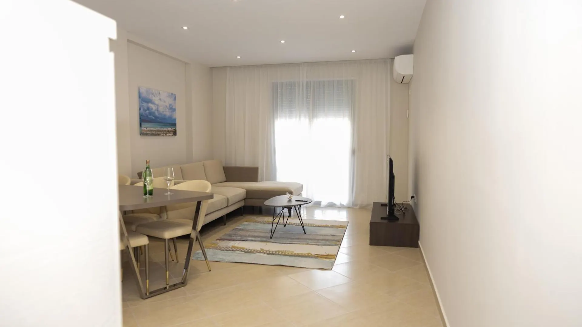 H Apartments Vlore